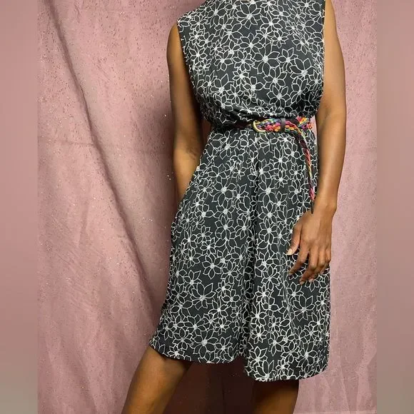 Cute black and whit w stretchy maternity dress size XL no flaws floral flowers - Picture 5 of 8